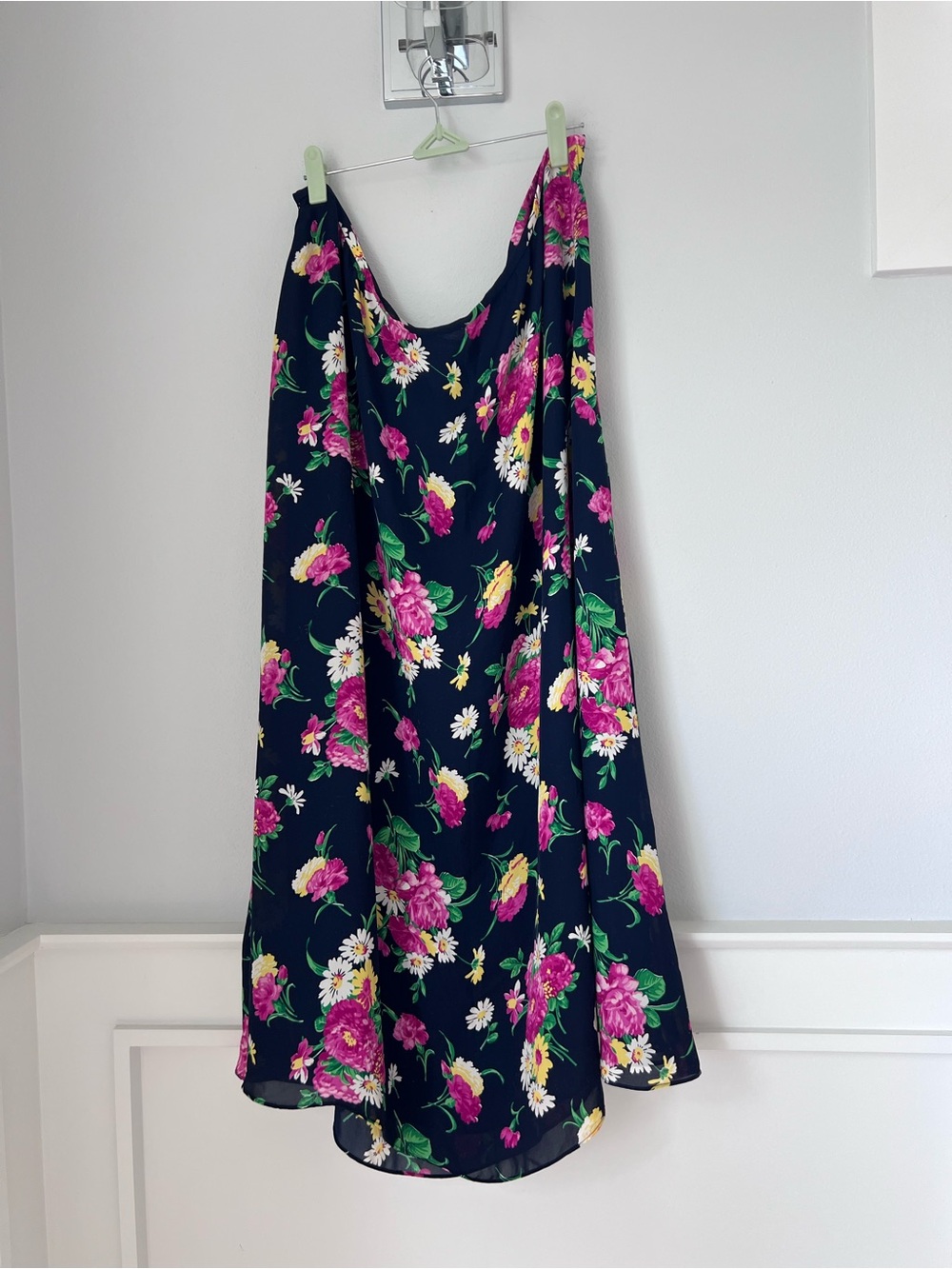 Navy Floral vintage  silk with Pink & Yellow Blooms Ralph Lauren size 22